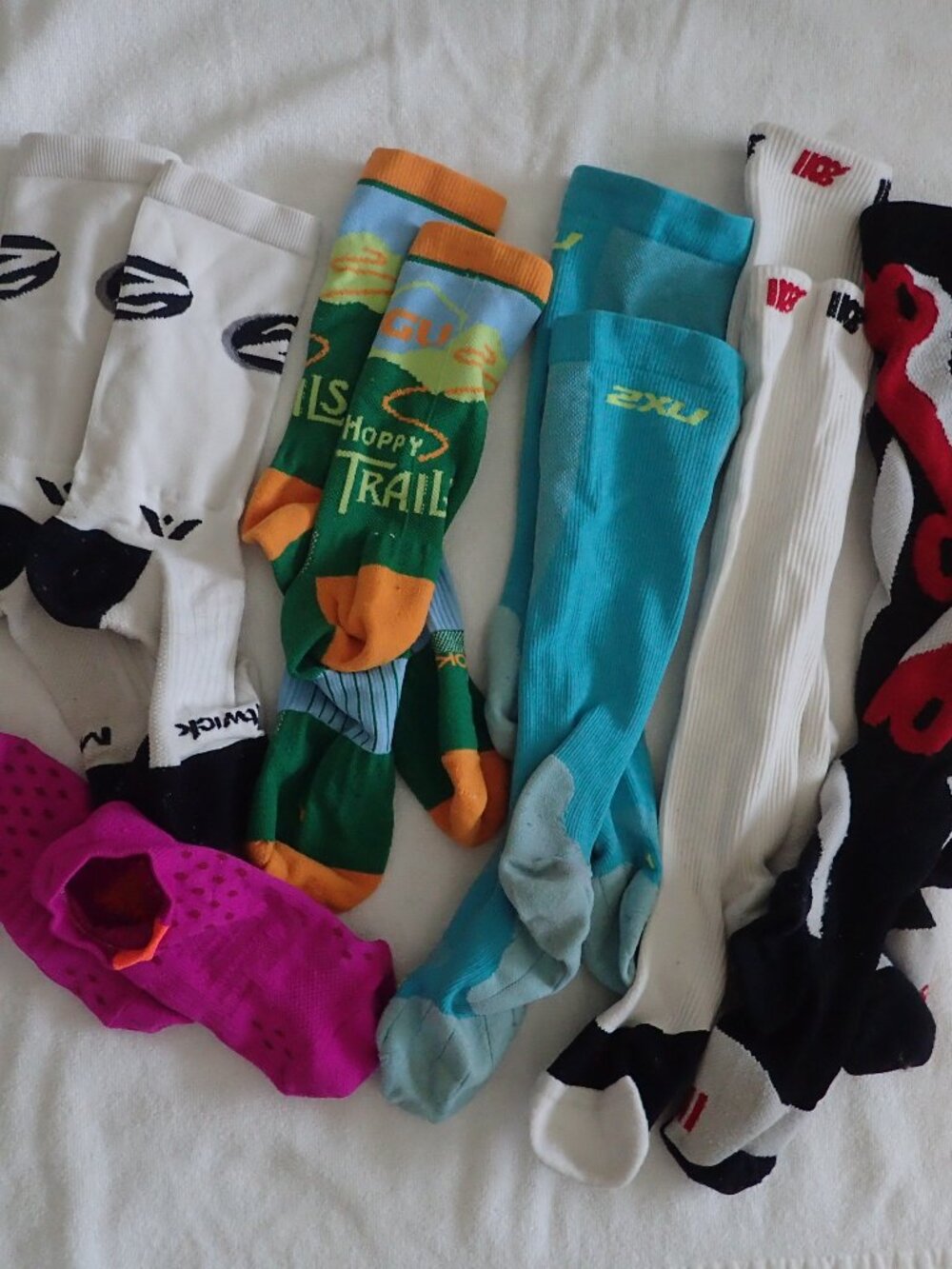 Women's Compression Athletic Socks Bundle (6prs)